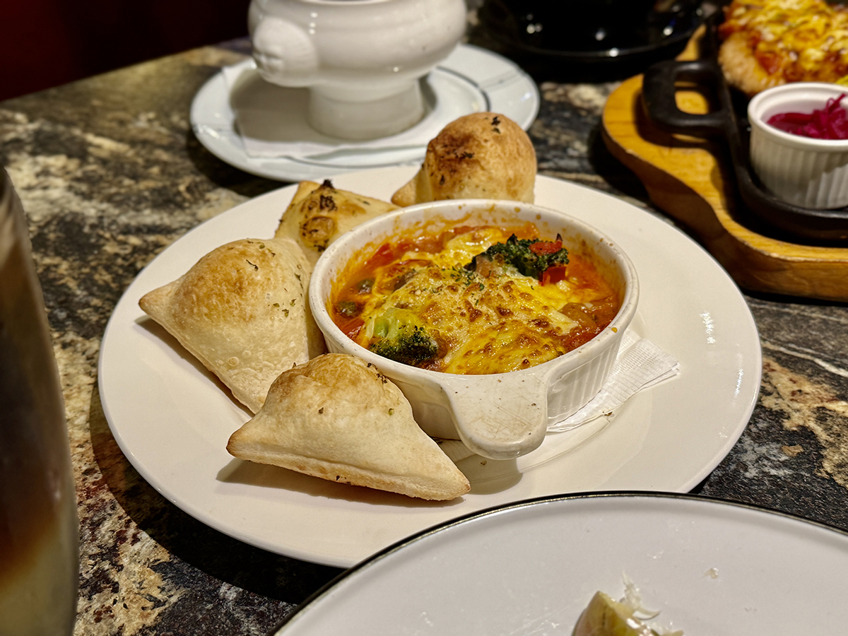 義式屋古拉爵中壢大江店｜桃園美食推薦免費停車