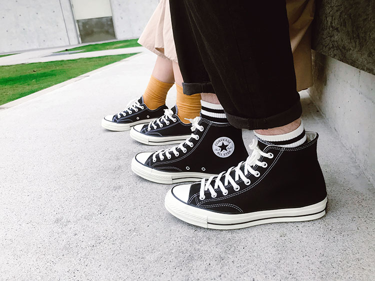 Farfetch戰利品開箱|VEJA V10小白鞋、Converse 1970黑色高筒低
