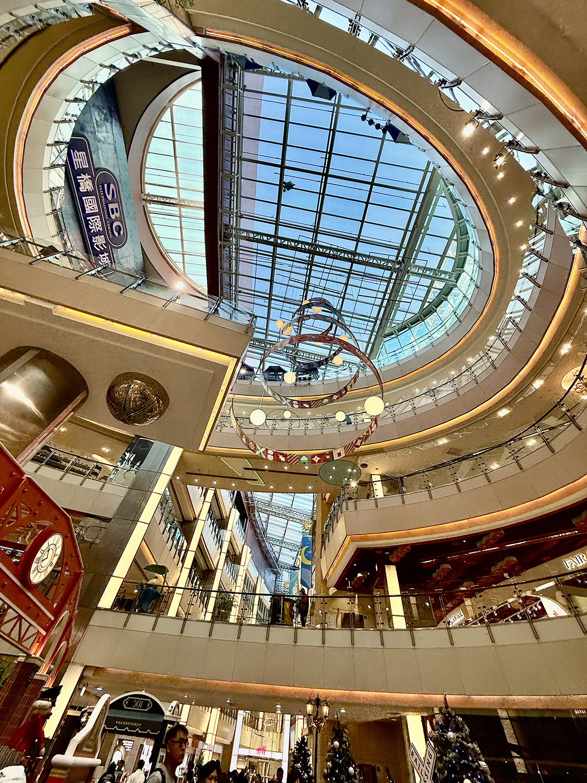 從早逛到晚也不累！大江改裝新空間+網美打卡+美食甜點，全部幫你準備好！全新改裝重磅回歸