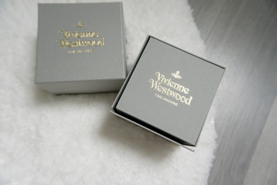 Vivienne Westwood 腕錶 03.jpg
